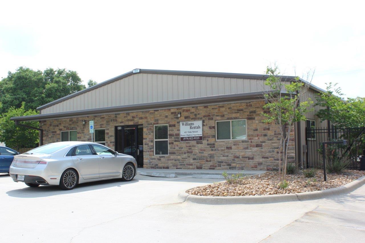 412 Oak St, Bryan, TX for sale Primary Photo- Image 1 of 1