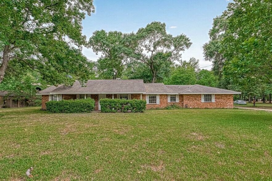 17911 Strack Dr E, Spring, TX for sale - Building Photo - Image 1 of 1