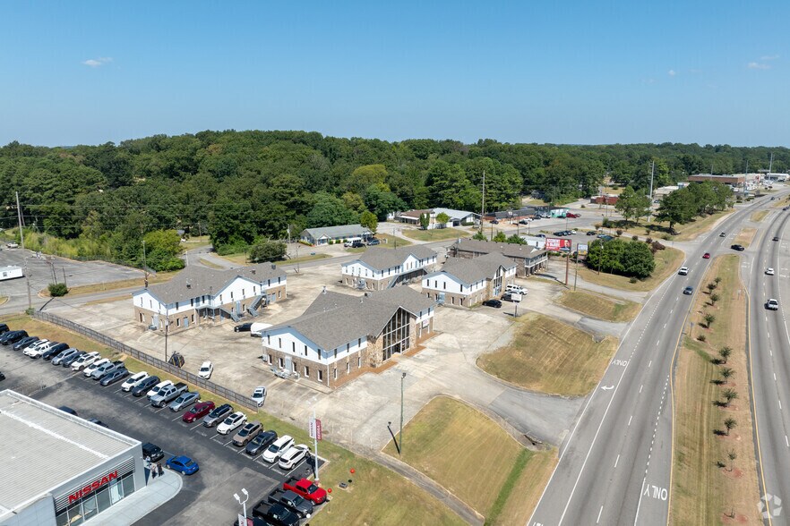 1516 Center Point Pky, Center Point, AL for sale - Building Photo - Image 1 of 3