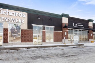100 Trainyards Dr, Ottawa, ON for lease Building Photo- Image 1 of 28
