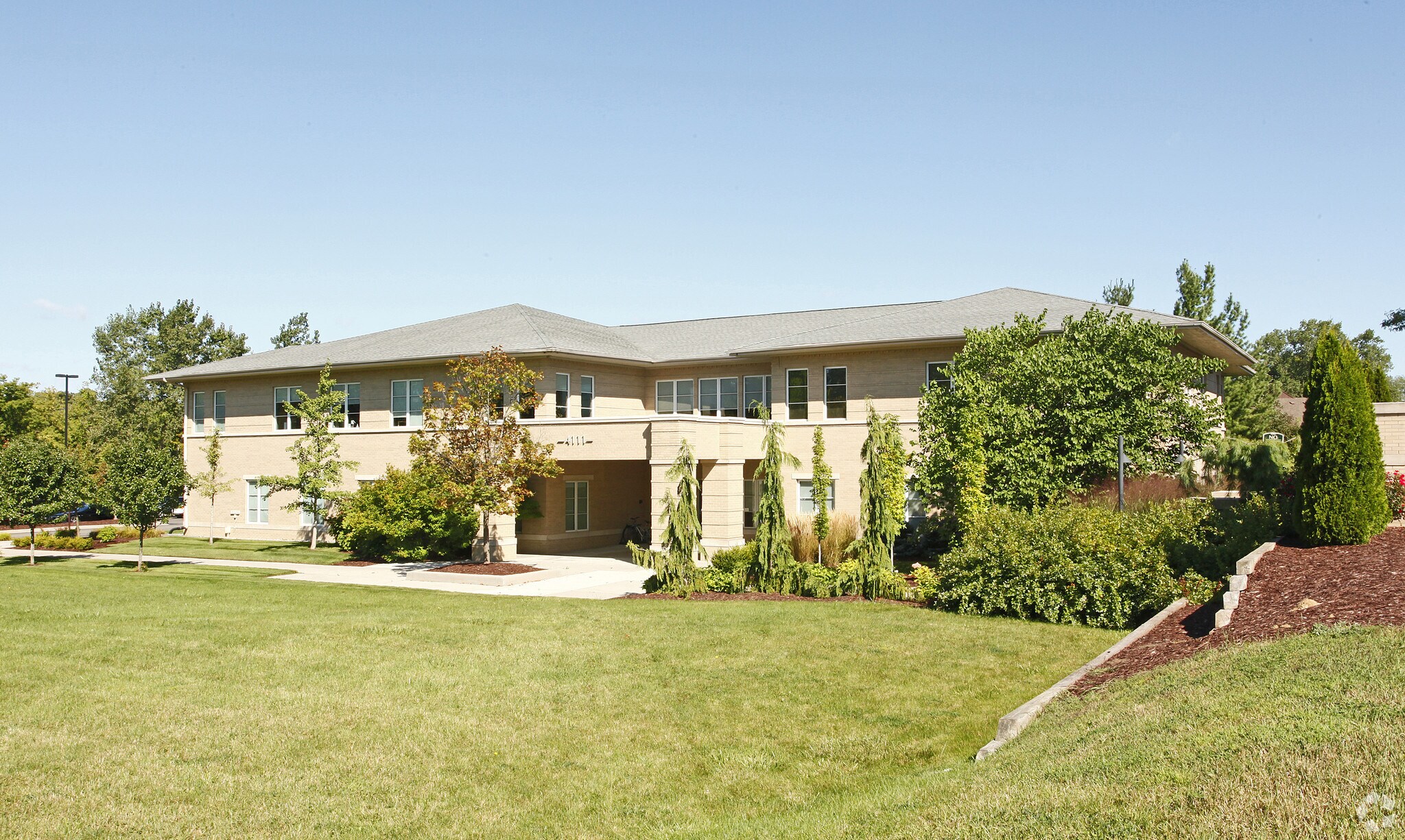 4111 Okemos Rd, Okemos, MI for sale Primary Photo- Image 1 of 1