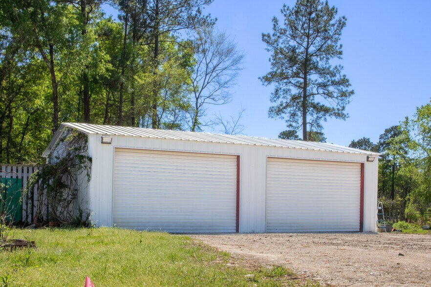 13040 Highway 105 E, Conroe, TX for sale - Building Photo - Image 3 of 32