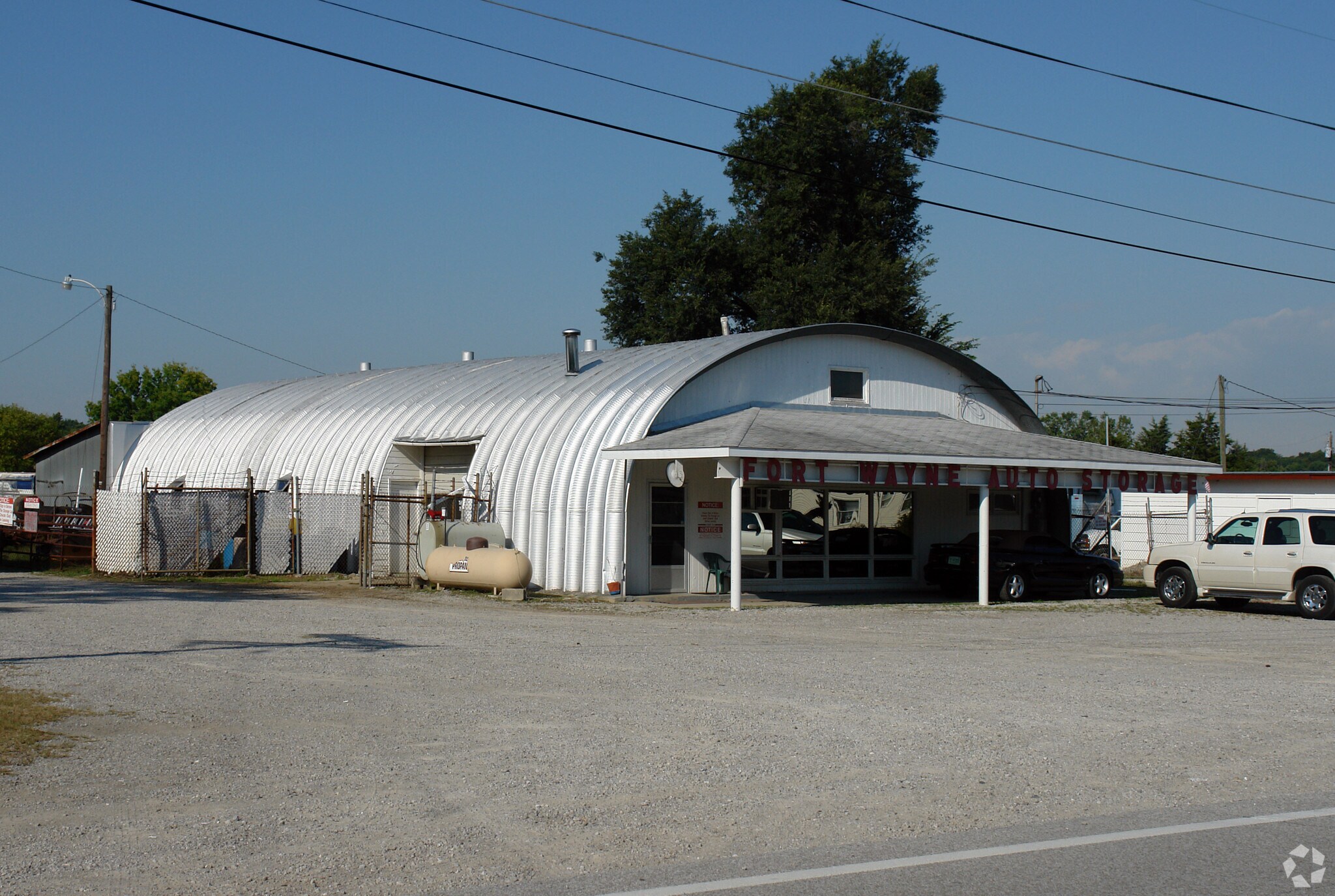 3833 Goshen Rd, Fort Wayne, IN for sale Primary Photo- Image 1 of 1