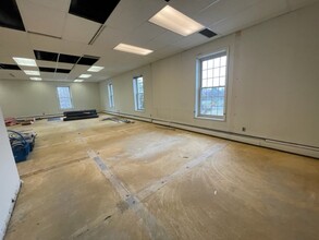 5555 Airport Hwy, Toledo, OH for lease Interior Photo- Image 2 of 7