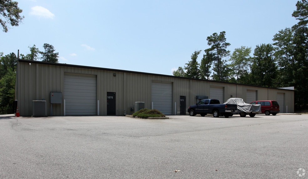 1070-1078 Classic Rd, Apex, NC for sale - Building Photo - Image 2 of 29