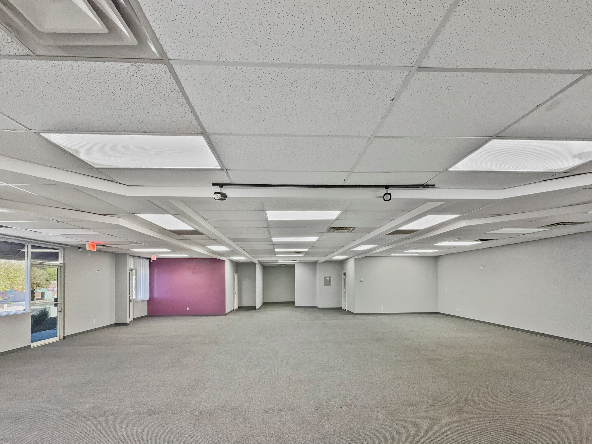 4520 S Pecos Rd, Las Vegas, NV for lease Interior Photo- Image 1 of 3