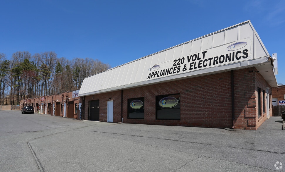5465 Randolph Rd, Rockville, MD for lease - Building Photo - Image 3 of 10