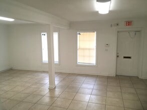801-823 NW 57th St, Fort Lauderdale, FL for lease Interior Photo- Image 1 of 8