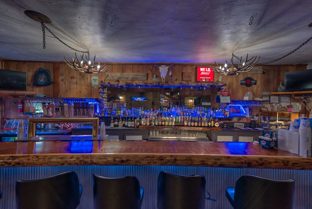 211 2nd St, Ten Sleep, WY 82442 Ten Sleep Saloon & Restaurant