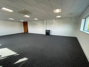 1 Innovation Dr, Kings Lynn for lease Interior Photo- Image 2 of 7