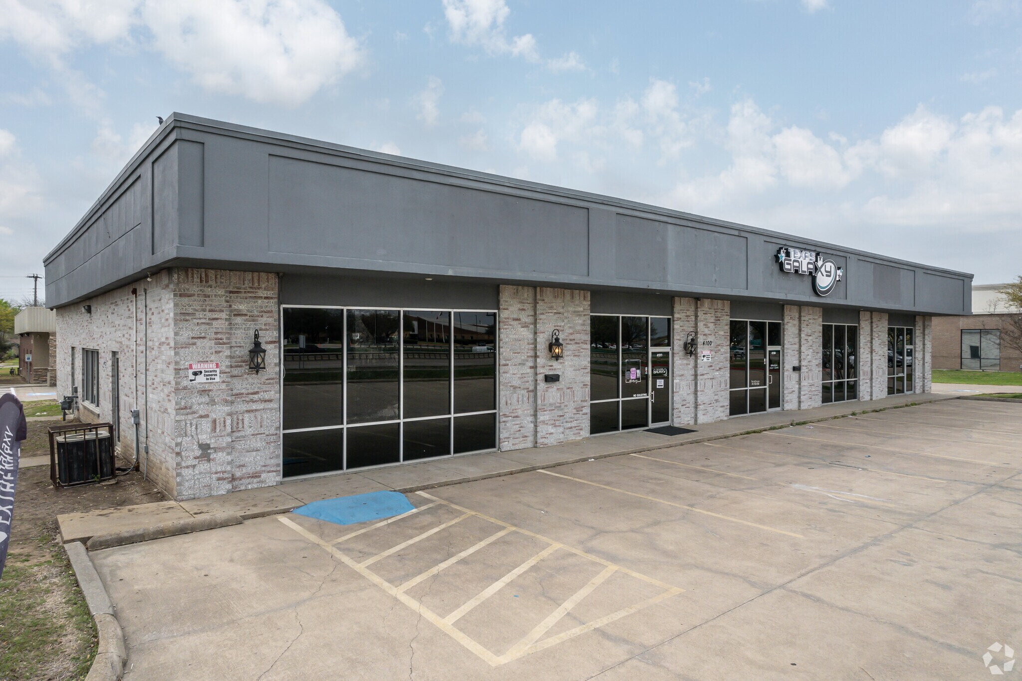 4100 Interstate 30, Mesquite, TX for sale Primary Photo- Image 1 of 1