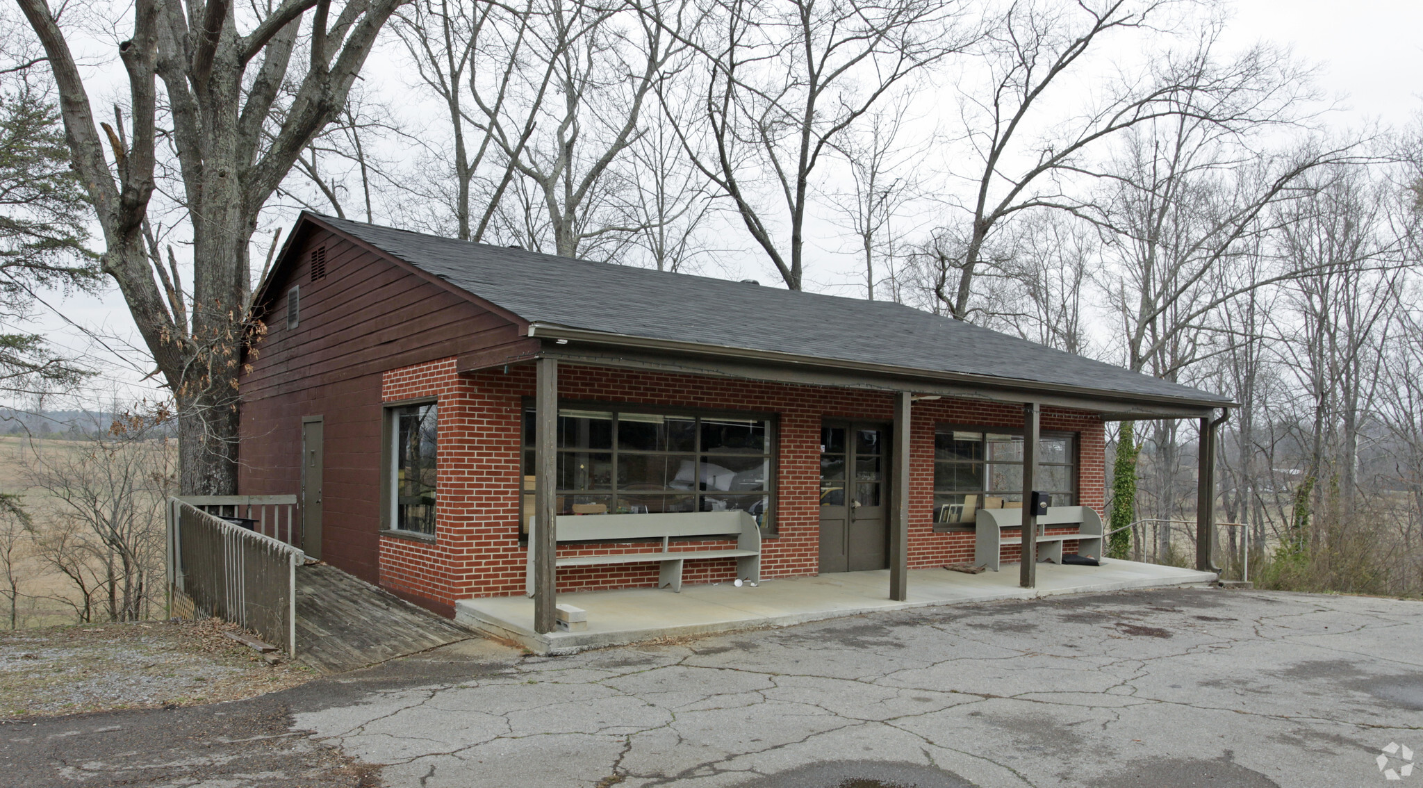 1896 S Hwy 411, Etowah, TN for sale Primary Photo- Image 1 of 1