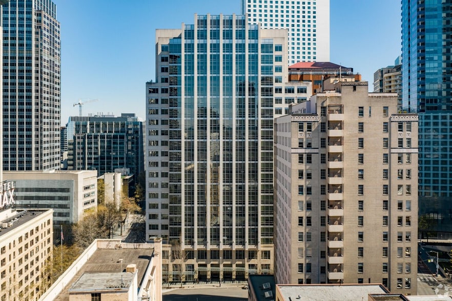 1700 7th Ave, Seattle, WA for lease - Building Photo - Image 1 of 12