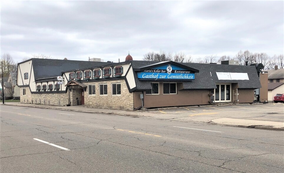 2300 University Ave NE, Minneapolis, MN for sale - Building Photo - Image 1 of 1