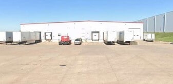 1521 24th St SW, Le Mars IA - Warehouse