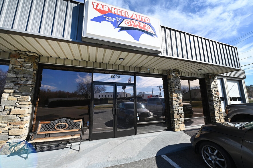 8090 North Point Blvd, Winston-Salem, NC for sale - Building Photo - Image 1 of 21