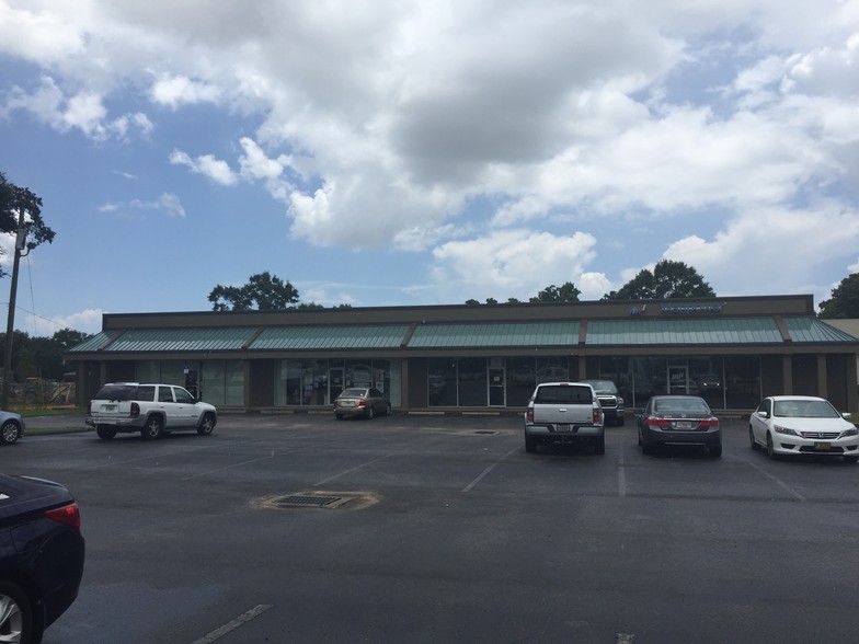 185 Airport Blvd, Pensacola, FL 32503 | LoopNet