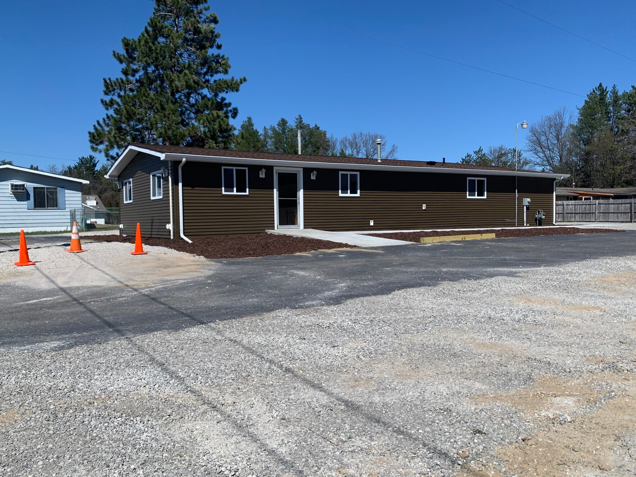650 N Saint Helen Rd, Saint Helen, MI for sale Building Photo- Image 1 of 1