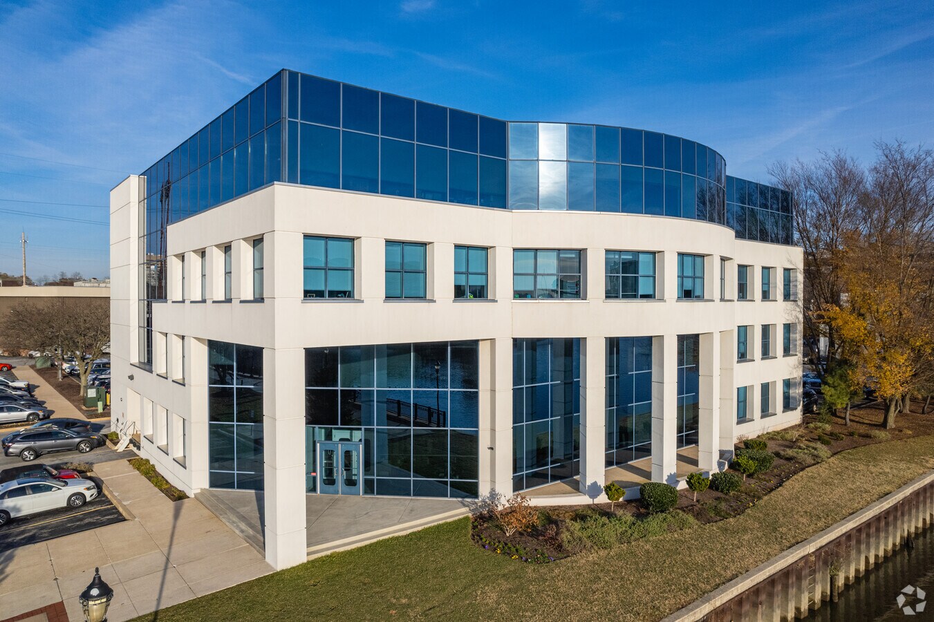 110 S Poplar St, Wilmington, DE 19801 1 Riverwalk Center