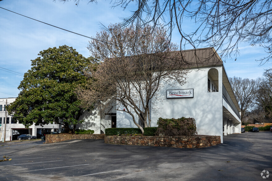 2500 Hillsboro Rd, Nashville, TN for lease - Primary Photo - Image 1 of 5