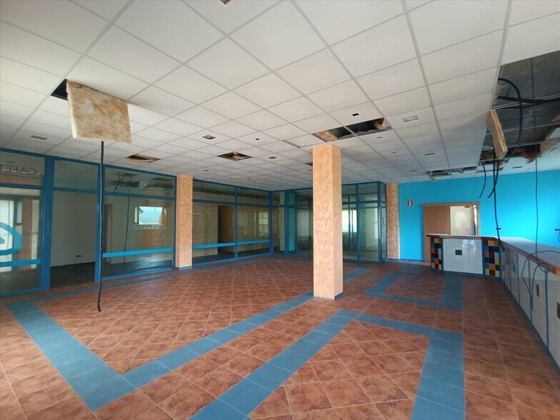 Retail in Mondoñedo for sale - Building Photo - Image 3 of 27