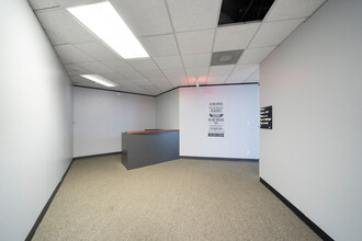 5700 NW Central Dr, Houston, TX for lease Interior Photo- Image 2 of 18