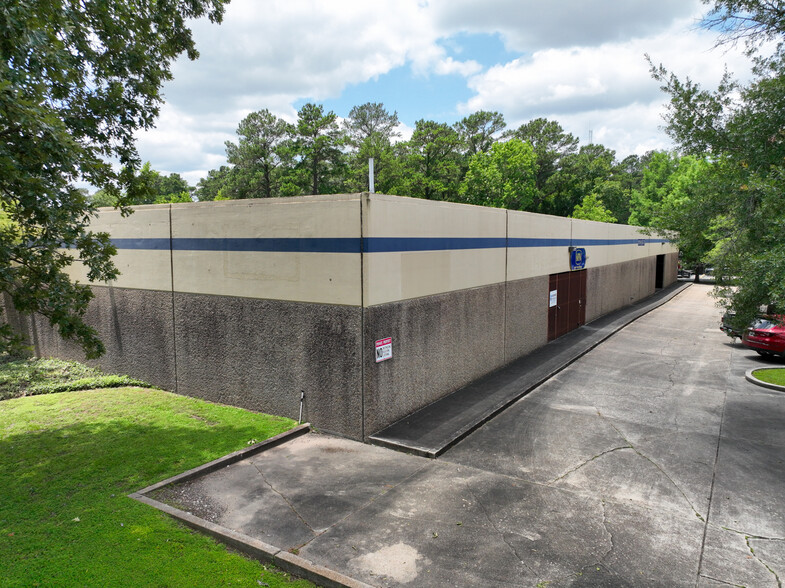 100 Hilbig Rd, Conroe, TX for sale - Building Photo - Image 3 of 10