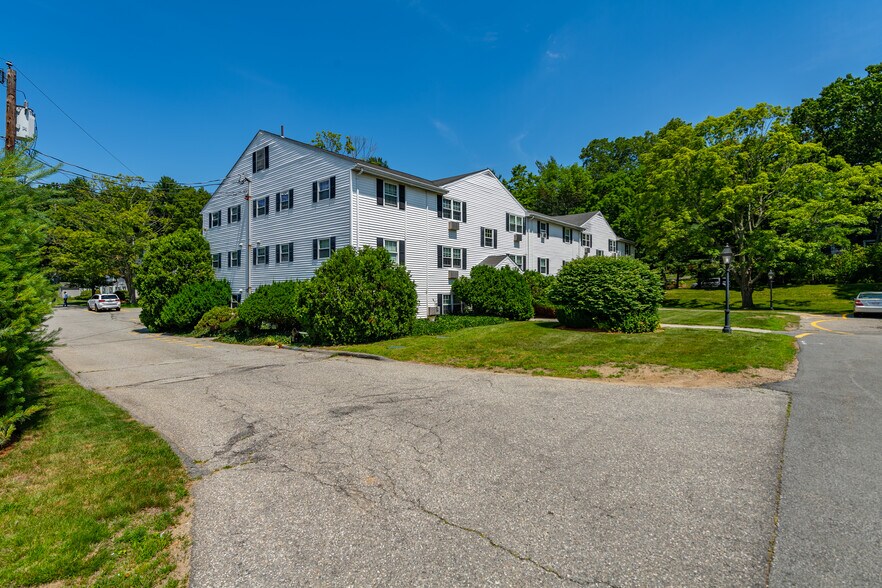 19 Bayberry Rd, Acton, MA 01720