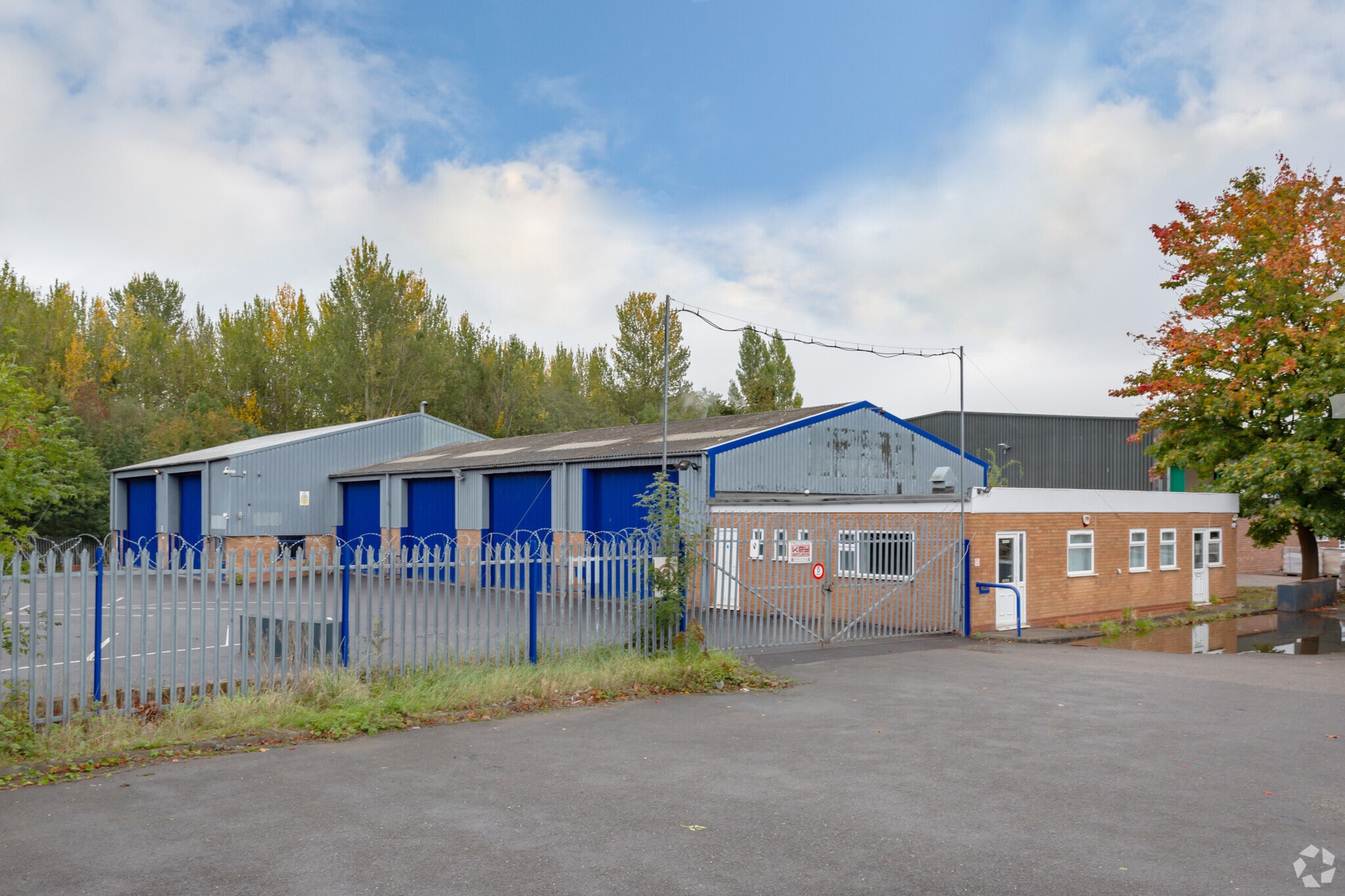 Pipers Rd, Redditch for sale Primary Photo- Image 1 of 1
