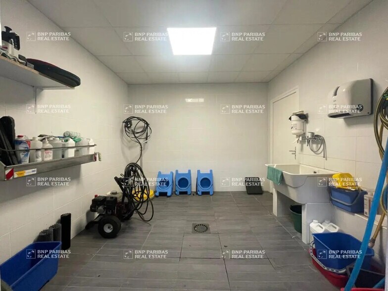 Flex in Lesquin for lease - Building Photo - Image 3 of 13