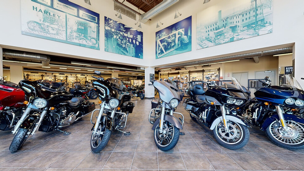 Hot Retail, Harley-Davidson portfolio of 2 properties for sale on LoopNet.com - Matterport 3D Scan - Image 3 of 24