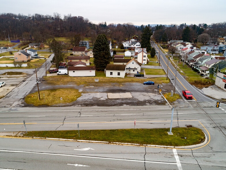 22002210 Pleasant Valley Blvd, Altoona, PA 16602