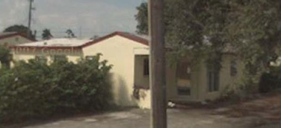 1900 NW 66th Ave, Hollywood, FL for sale - Building Photo - Image 3 of 4