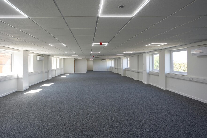 Whittington Rd, Worcester for lease - Building Photo - Image 2 of 8