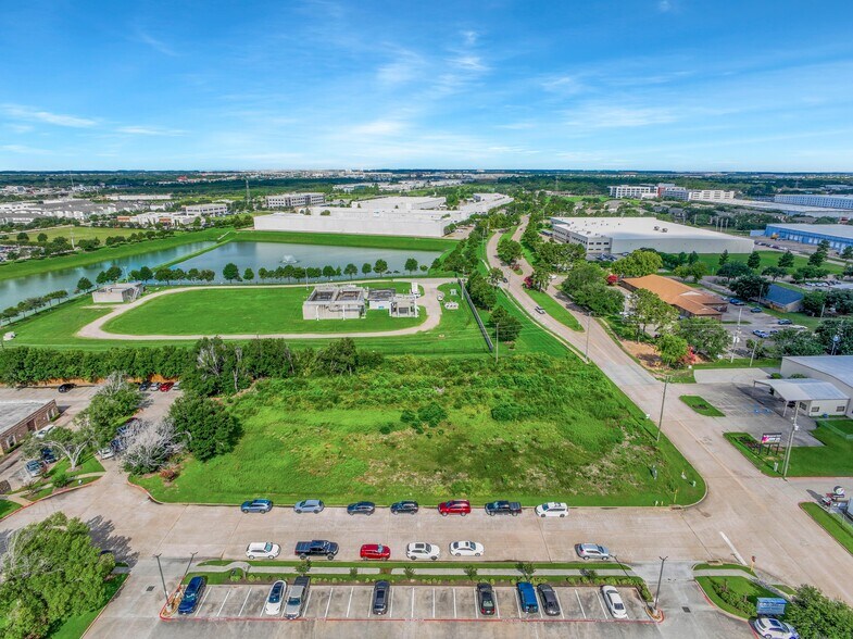 20915 Park Row Dr, Katy, TX for sale - Building Photo - Image 3 of 6