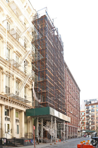 More details for 10 Greene St, New York, NY - Retail for Lease