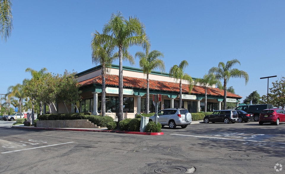 5910-6030 Santo Rd, San Diego, CA for lease - Building Photo - Image 3 of 5