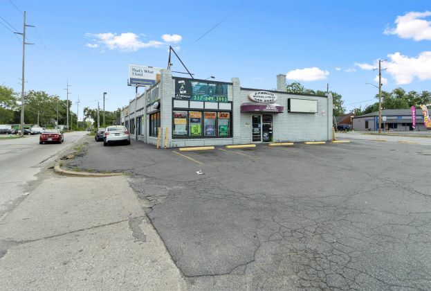 6001-6009 Massachusetts Ave, Indianapolis, IN for sale - Building Photo - Image 3 of 7