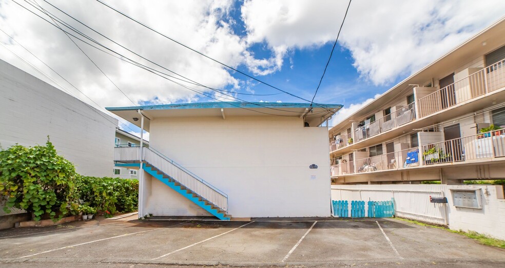 1617 Frog Ln, Honolulu, HI for sale - Building Photo - Image 1 of 1