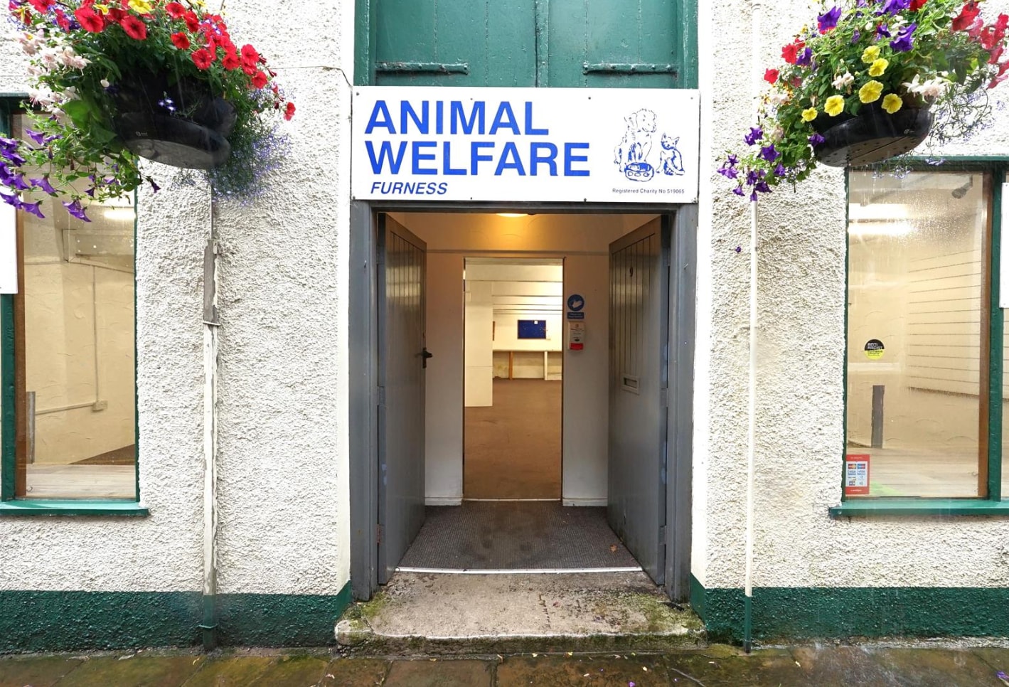 9 Upper Brook St, Ulverston for lease Primary Photo- Image 1 of 2