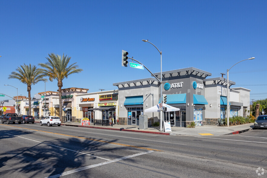 5039-5059 Whittier Blvd, Los Angeles, CA for lease - Primary Photo - Image 1 of 14