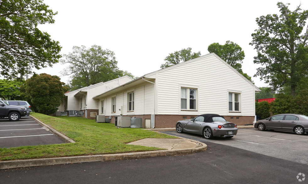 3210 Skipwith Rd, Richmond, VA for lease - Building Photo - Image 3 of 4