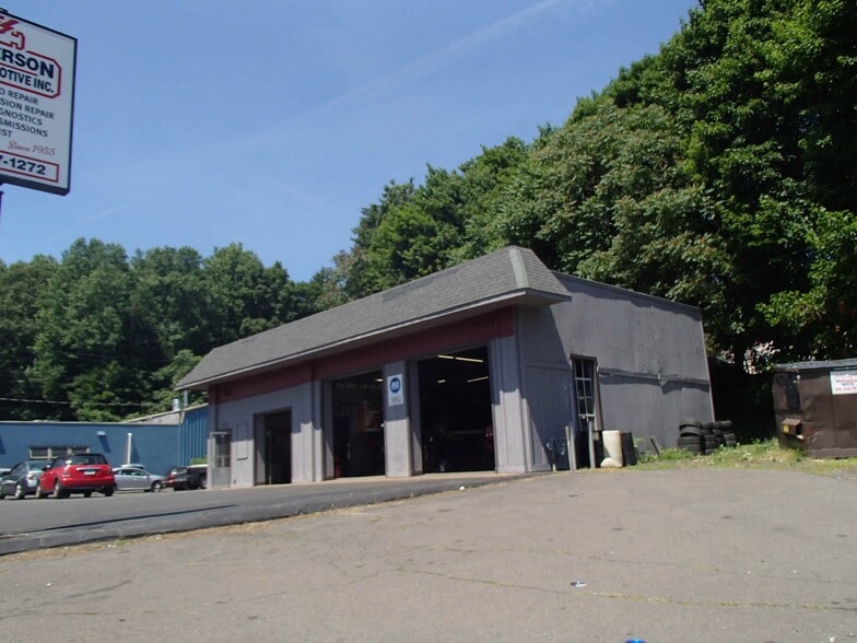 449 Derby Ave, West Haven, CT for lease - Primary Photo - Image 1 of 10