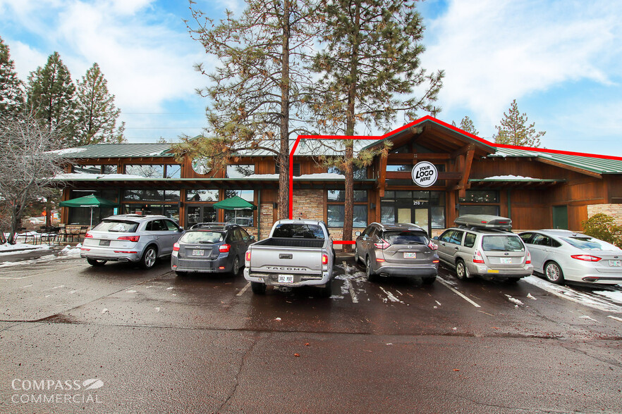 320 SW Century Dr, Bend, OR for lease - Building Photo - Image 2 of 11