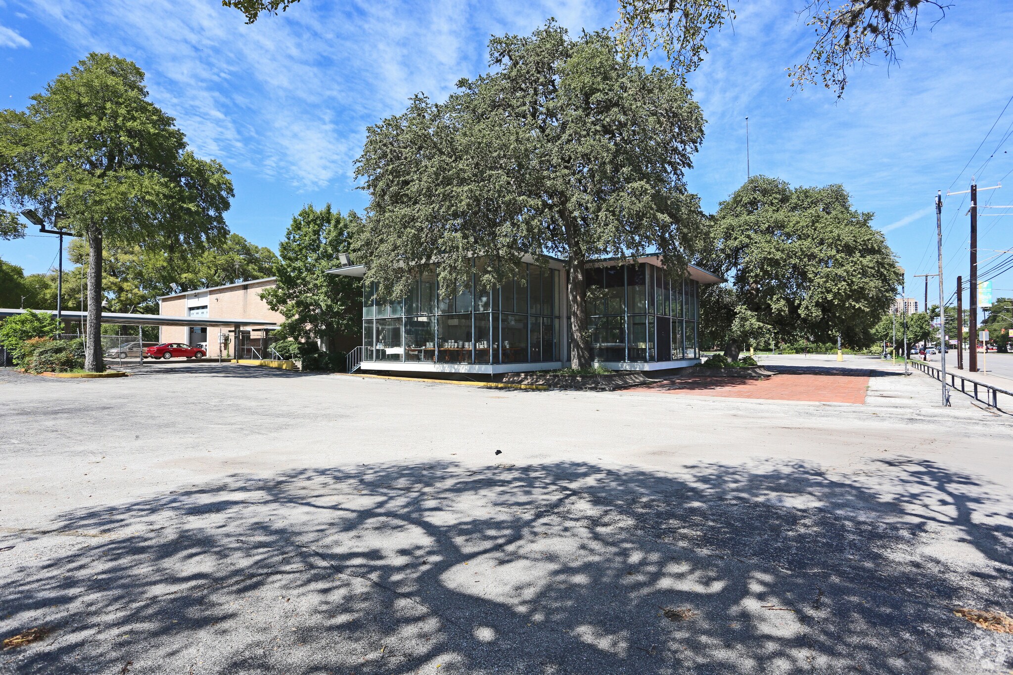 3303 Broadway St, San Antonio, TX for sale Primary Photo- Image 1 of 1
