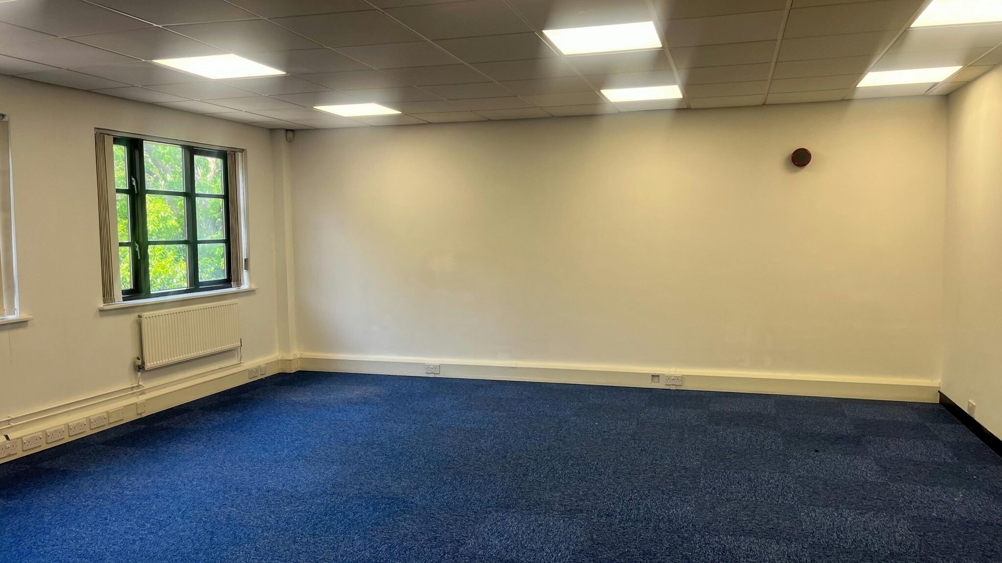 St Nicholas St, Coventry for lease Interior Photo- Image 1 of 5