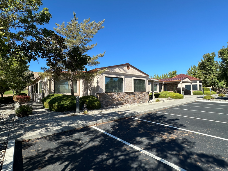 3860 GS Richards Blvd, Carson City, NV for lease - Building Photo - Image 1 of 4