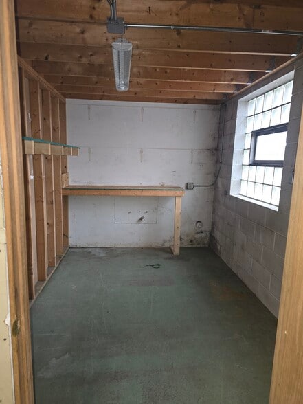 102 Chetac Ave, Birchwood, WI for lease - Building Photo - Image 2 of 4