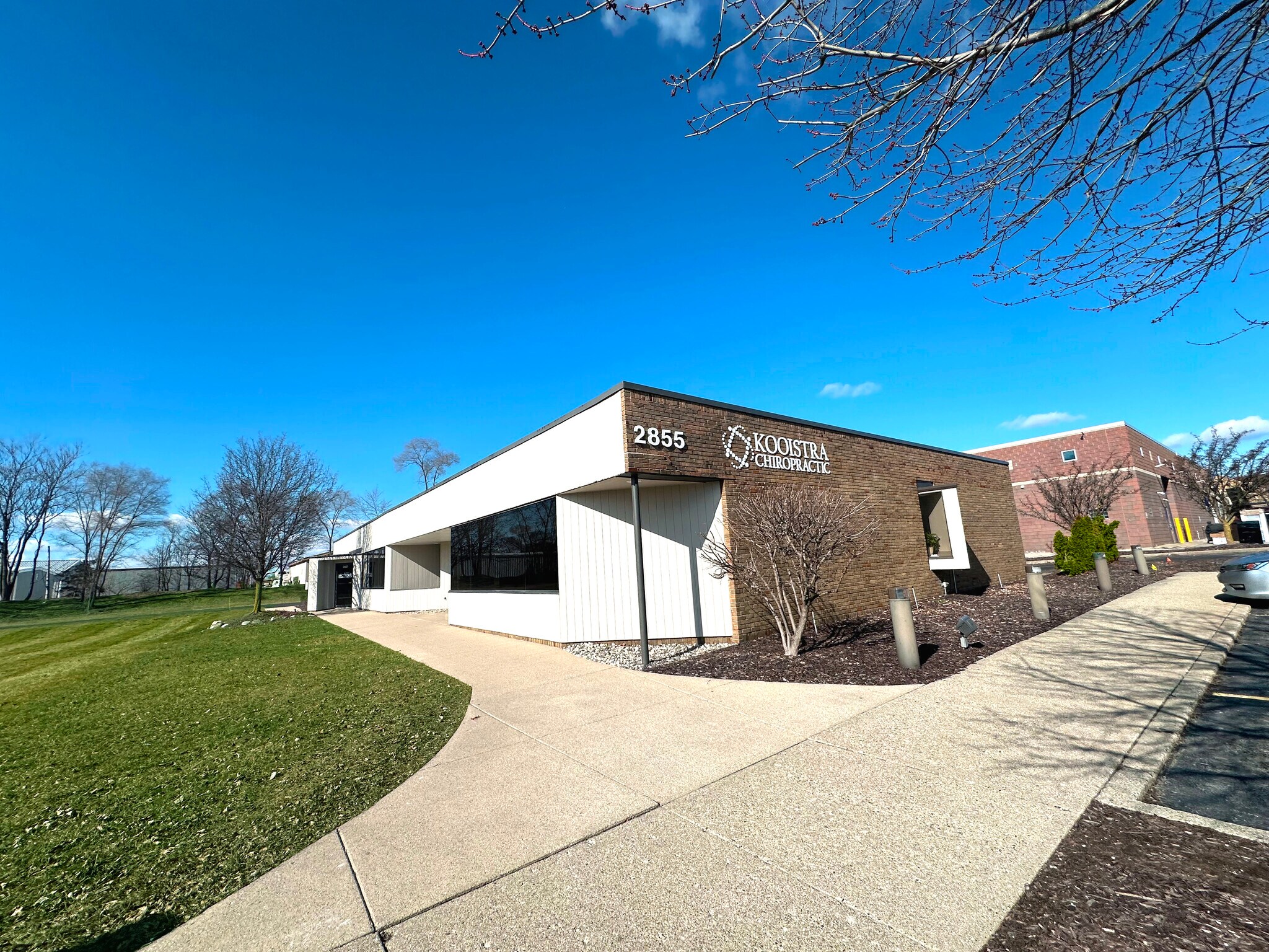 2855 Byron Center Ave SW, Wyoming, MI for sale Building Photo- Image 1 of 14