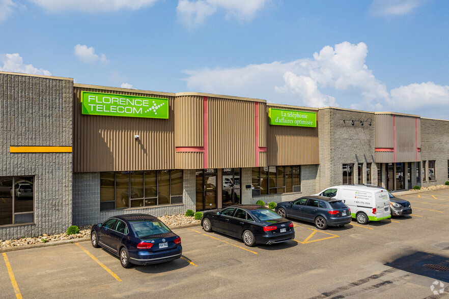 3370-3418 Boul Industriel, Laval, QC for lease - Building Photo - Image 3 of 7